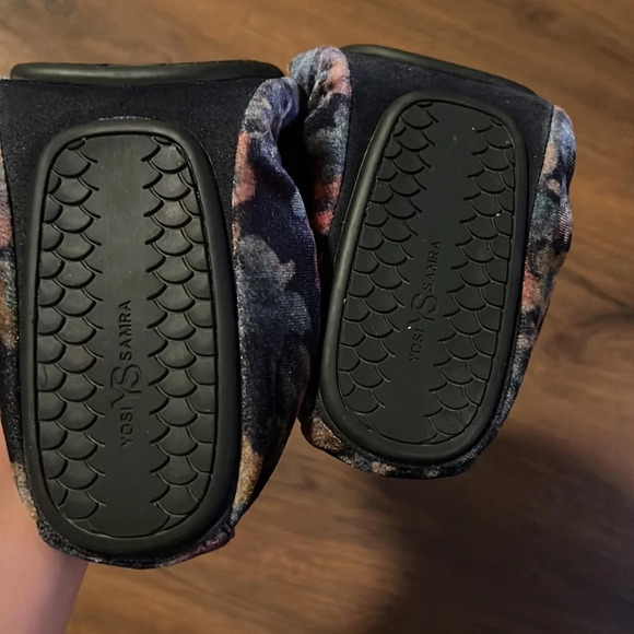 Yosi Santa Blue velvet Floral flats - Picture 5 of 7